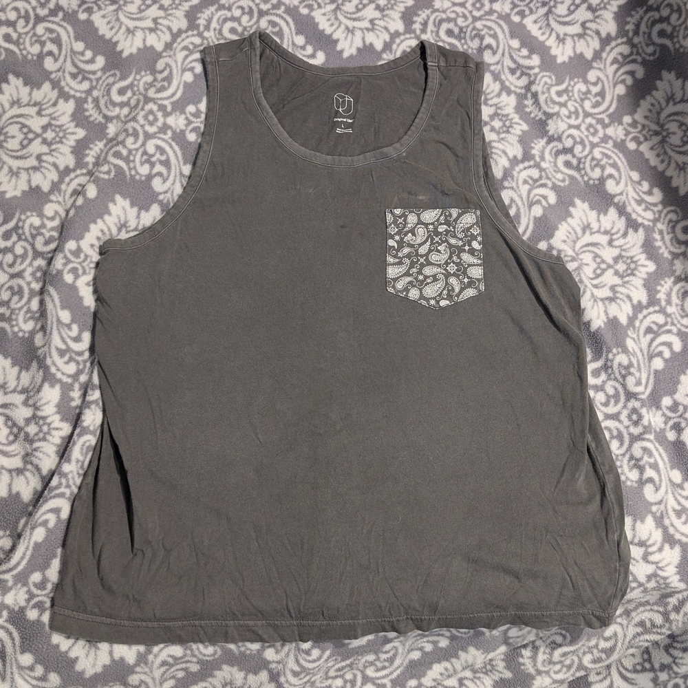 Original Use Charcoal Tank Top with Paisley Pocket